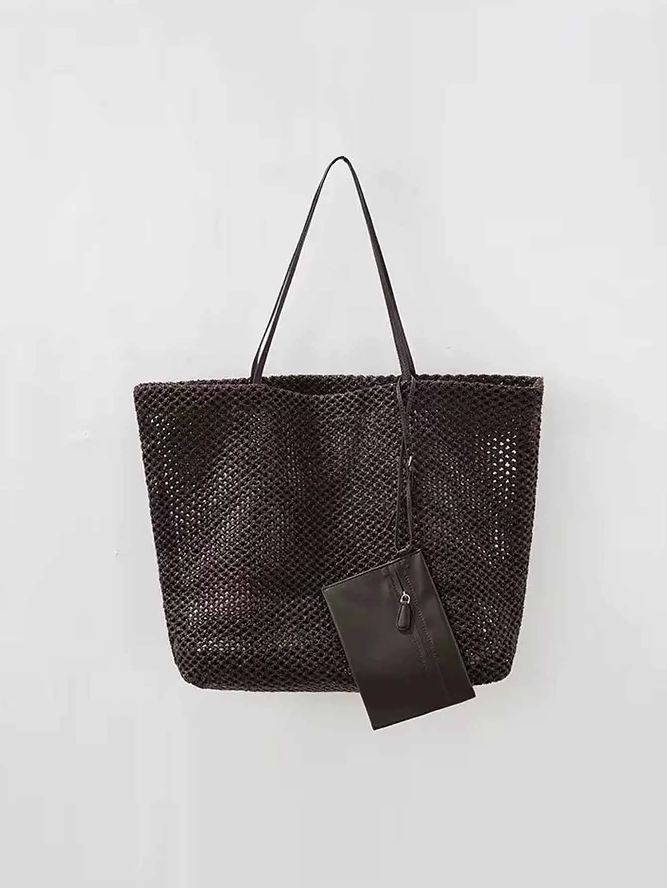 2026 Fashion New Large Capacity Tote Bag Lazy Wind Hollow Woven One-Shoulder Tote Bag Simple and Versatile One-Shoulder