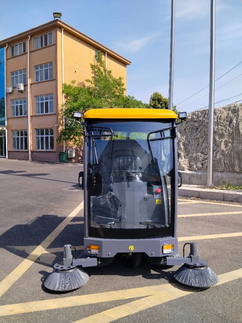 Customized New Wholesale Rechargeable Electric Ride-On Self-Propelled Industrial Sweeper Truck 200L Tank 48V Battery Customized