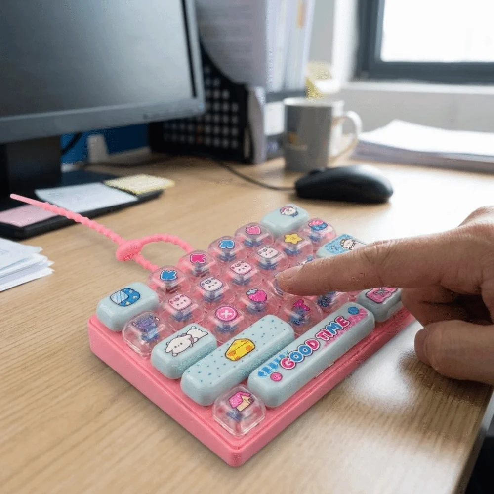 Mini Keyboard 26 Key Keyboard Keychain Simulation Keyboard Push Button Fidget Keychain Colorful Creative Decompression Button