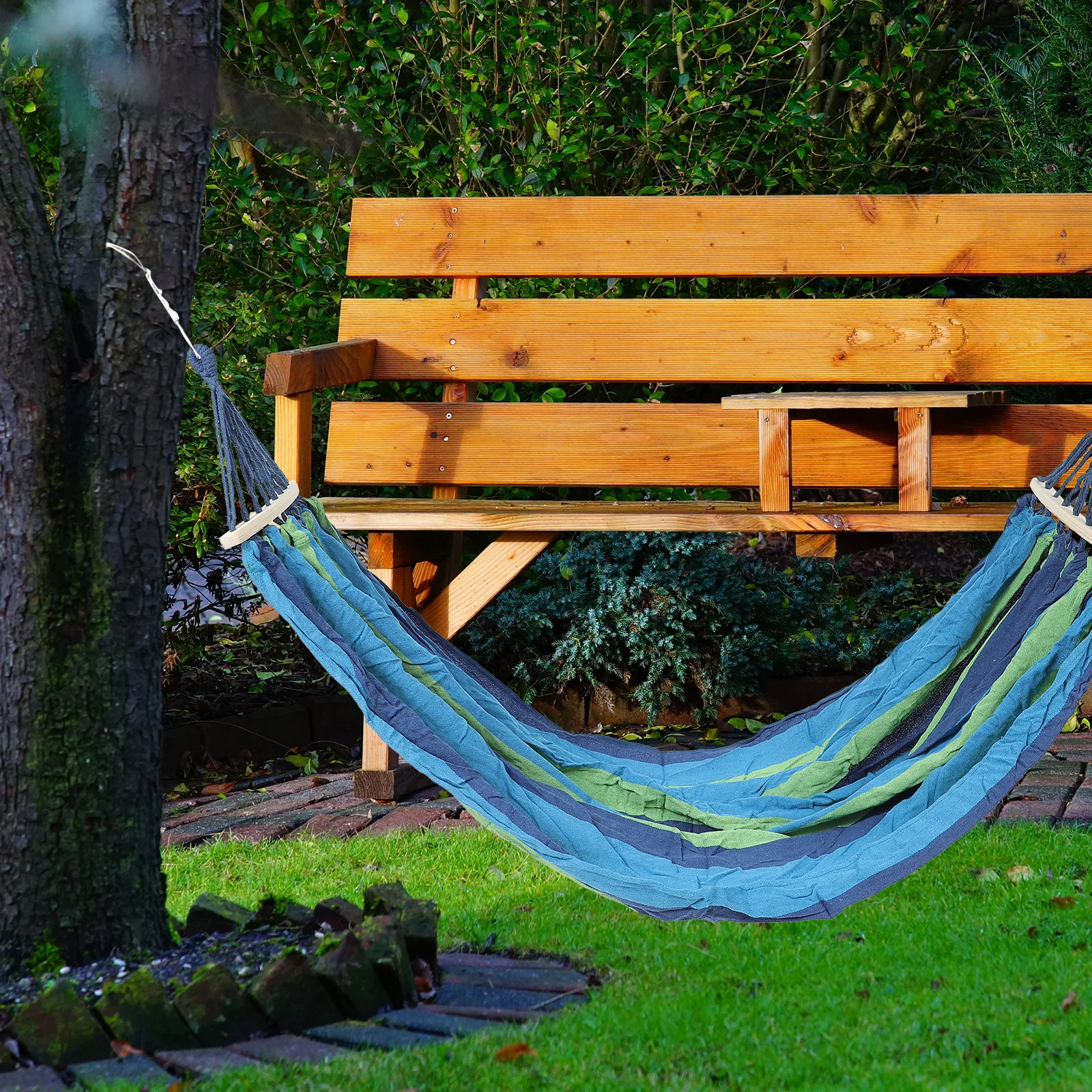 

Double Person Outdoor Rainbow Stripe Hammock Portable Parachute Canvas Swing Sleeping Bed Anti Rollover Curved Wooden Stick