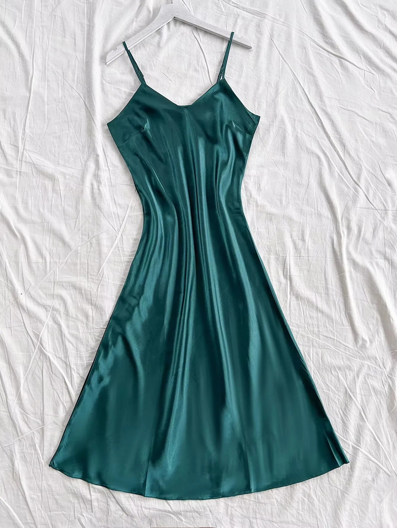 Elegante camisón de noche para mujer, sexy, cómodo y de corte largo, pijama de color liso para mujer.