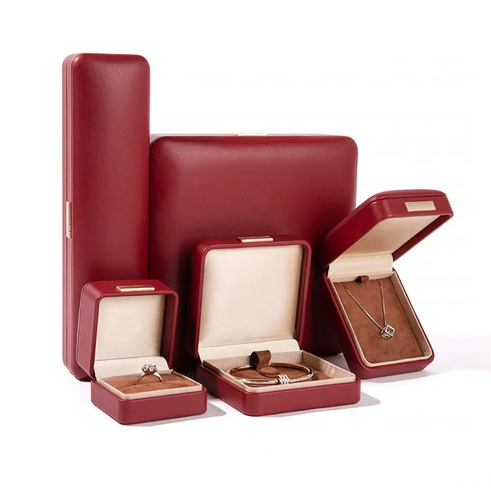 PU Leather Jewelry Packaging Box Gold Buckle Round-cornered Bracelet Box Premium Leather Ring Storage Box Anniversary Gift