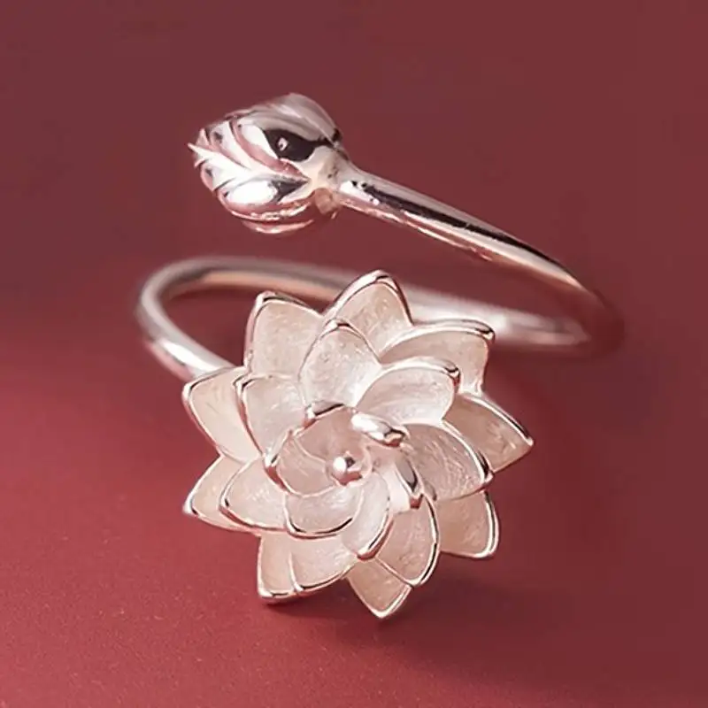Huitan Weißer Lotusförmiger Damen-Öffnungsring Ästhetisches Hochzeitszubehör Frischer Stil Party Alltag Trendiger Metallschmuck für Damen