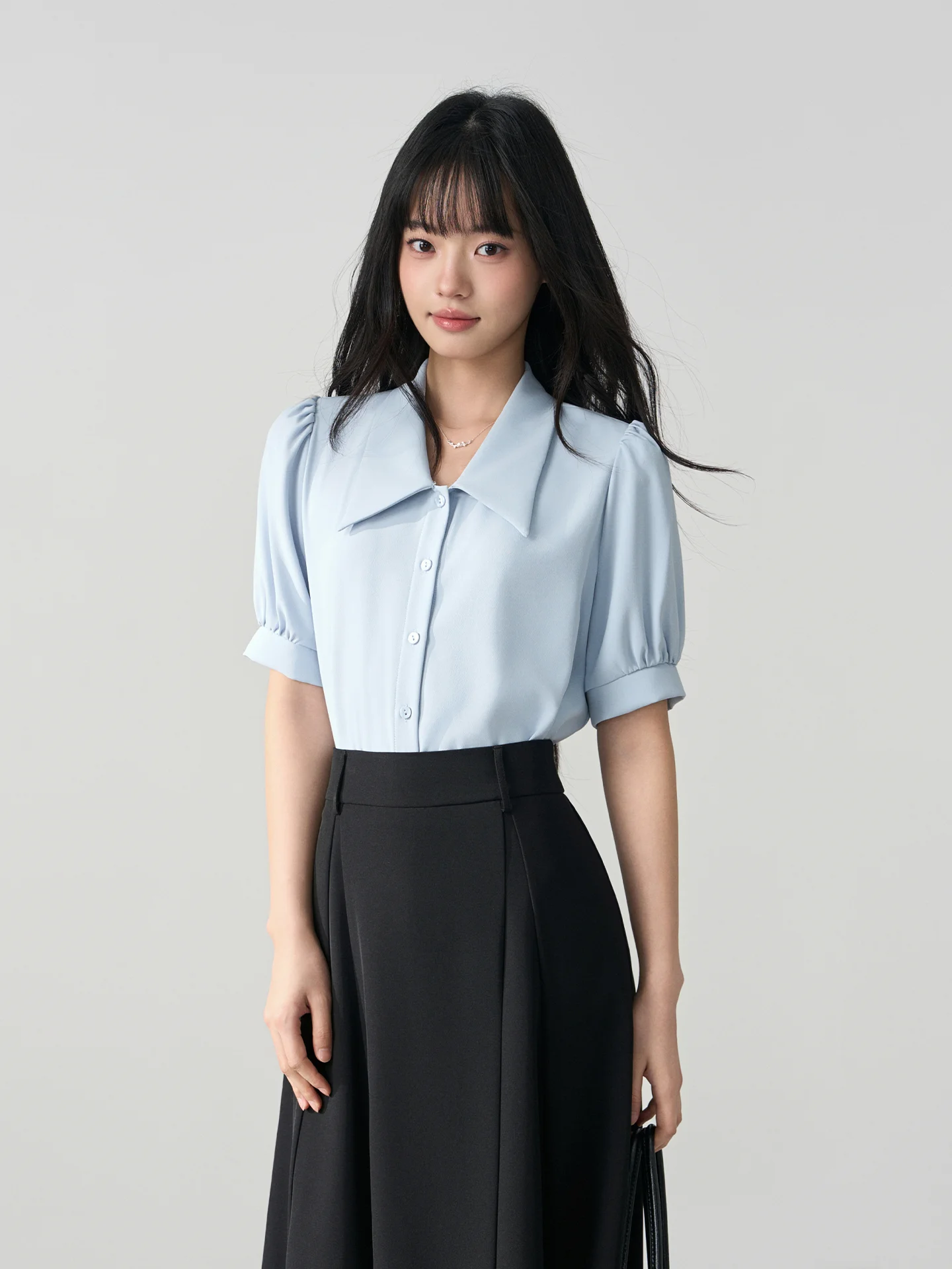 

Blue Silk Short Sleeve Shirt for Women Professional Interview Commute Formal Set Miss Bird Brand V-neck Anti-wrinkle Iron-free