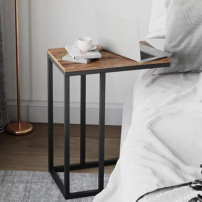Modern Metal Side Table for Sofa, Bedroom Nightstand, Mobile Small Furniture with Wheels