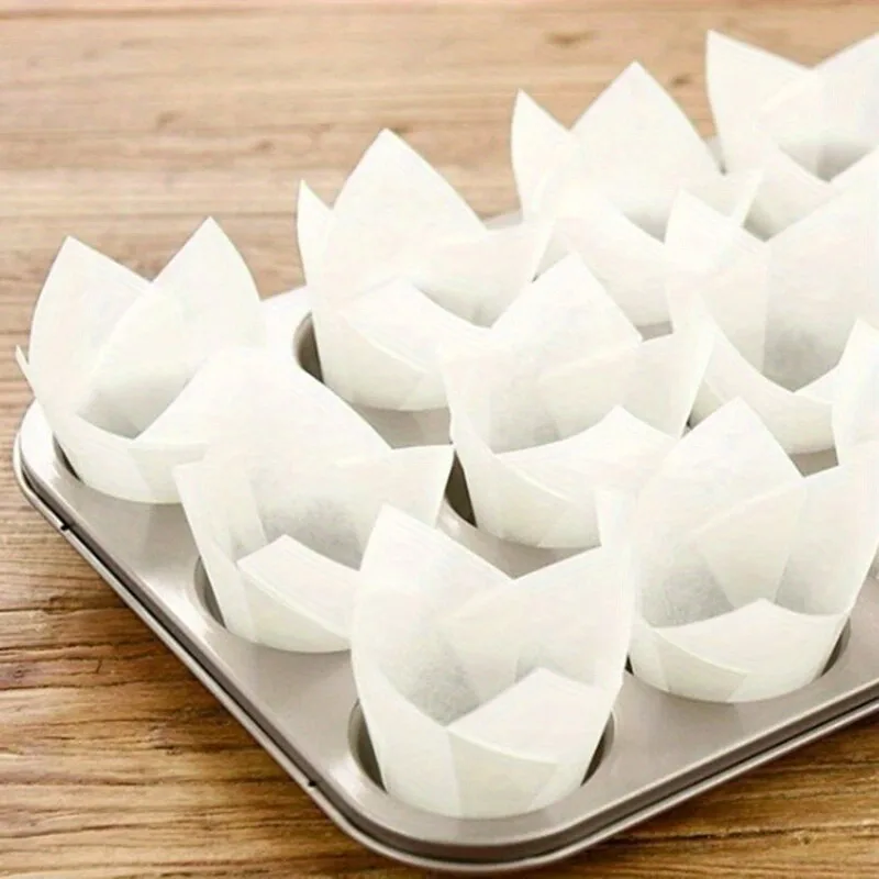 50/100 قطعة أكواب ورقية للكعك للاستعمال مرة واحدة ثلاثة ألوان أكواب ورقية لكعكة التوليب مناسبة للخبز وحوامل فطيرة مبطنة ورق مقاوم للزيت #5