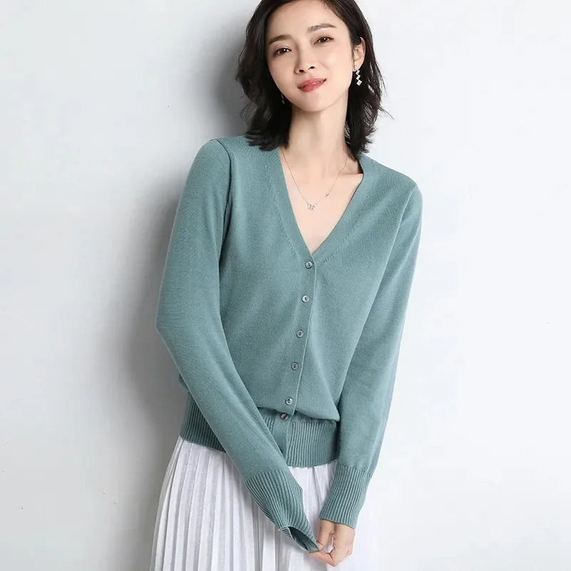 Damska dzianinowa bluzka z długim rękawem w stylu koreańskim, jesienna moda damska, sweter z dekoltem w serek, elegancka kurtka dzianinowa 2025, wysokiej jakości sweter w jednolitym kolorze.