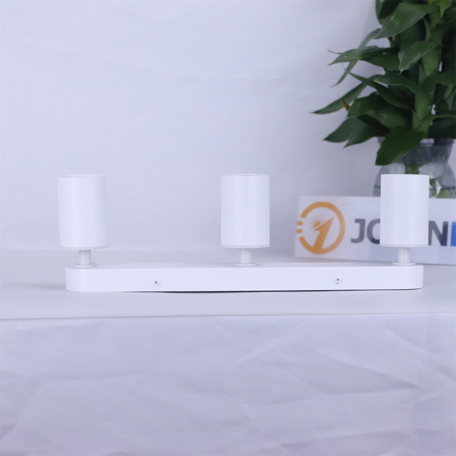 

JOYINLED Modern GU10 Led Spotlight Replaceable Bulb Ceiling Lights Kitchen Fixtures Dining Room Background Decor Adjustable Lamp