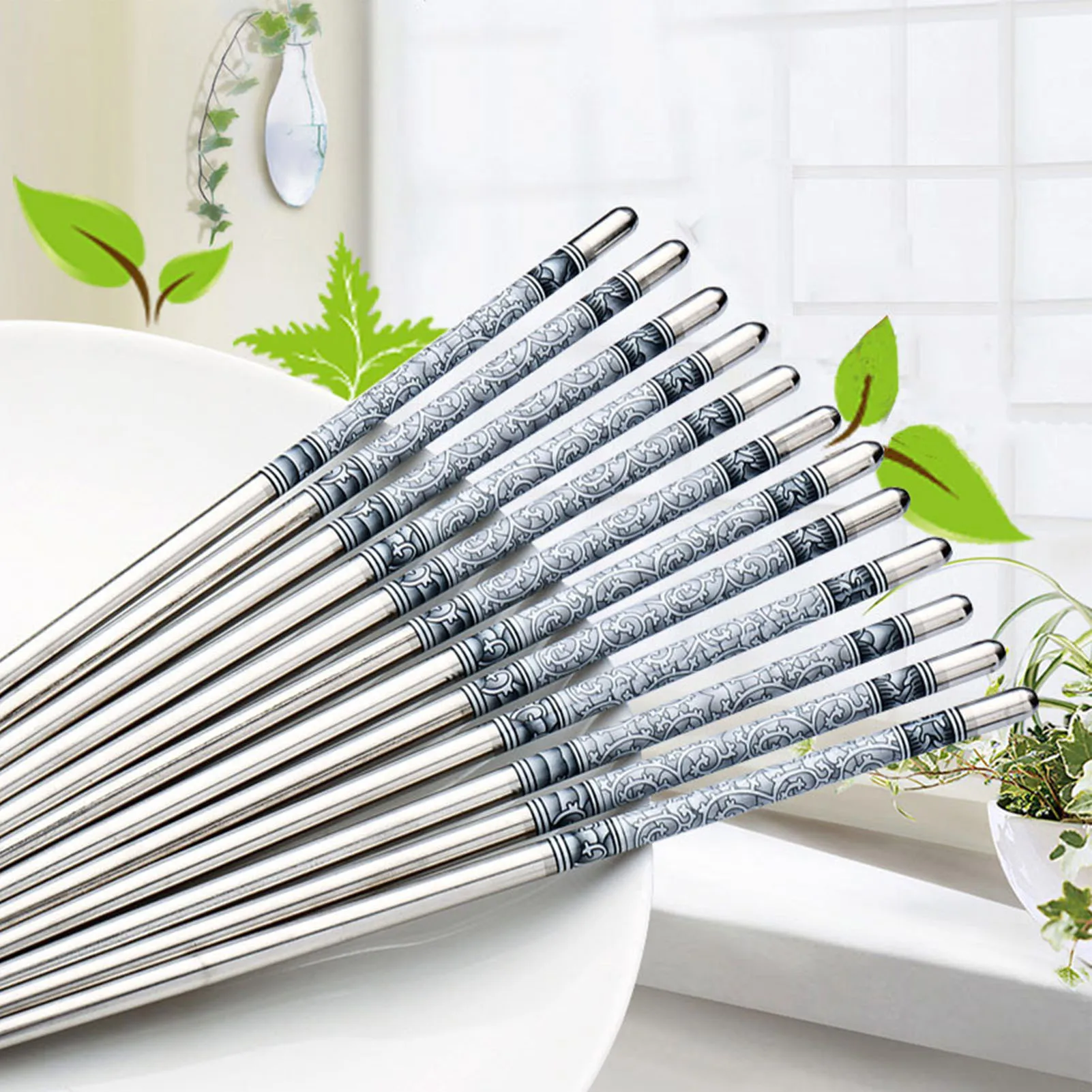 Chinese Stainless Steel Chopsticks Blue White Porcelain Pattern Metal Chopsticks Utensils Reusable Easy To Clean for Household