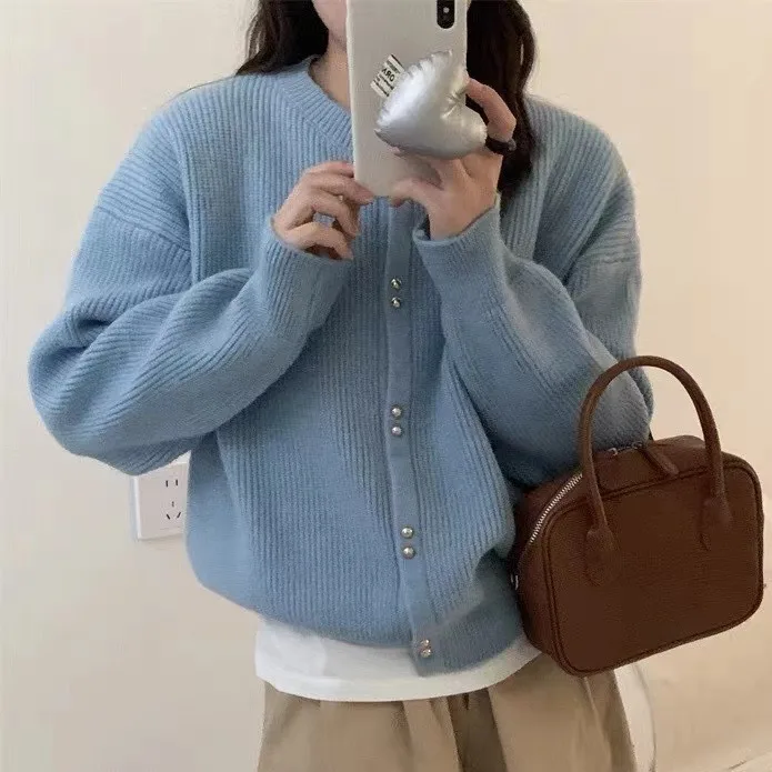 

2025 новые модные женские однотонные элегантные повседневные модные свитера с круглым вырезом и длинными рукавами, простые базовые вязаные свитера, женское пальто