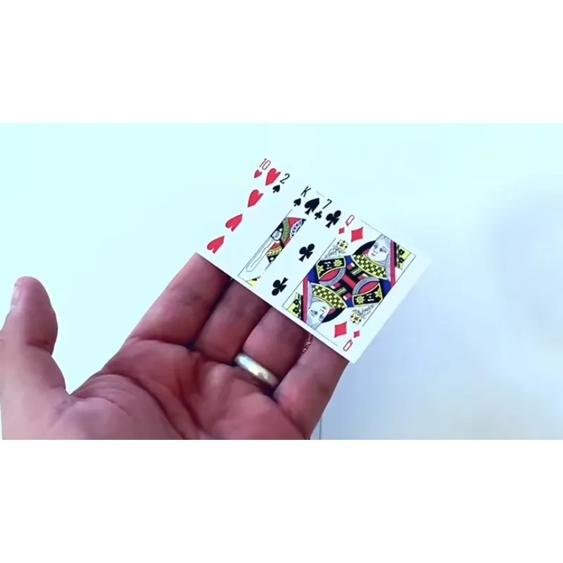 

Gimmick THE THINNEST DECK by Mickael Chatelain Close Up Performer Stage / Parlor Magic Tricks Illusion Card Magic Props Close up