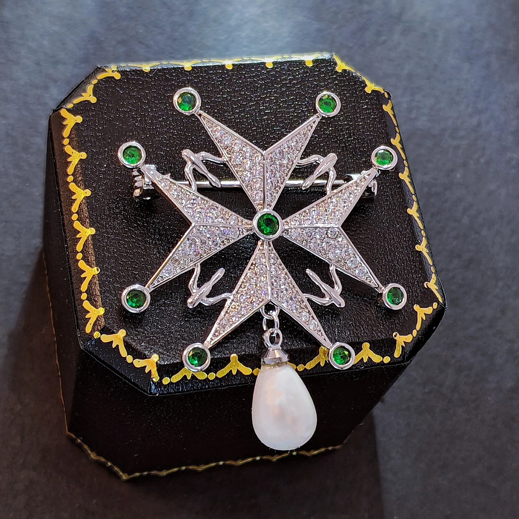 Religious Vintage Emerald Deco Clear White Maltese Cross Drop Brooch Pin Church Jewelry