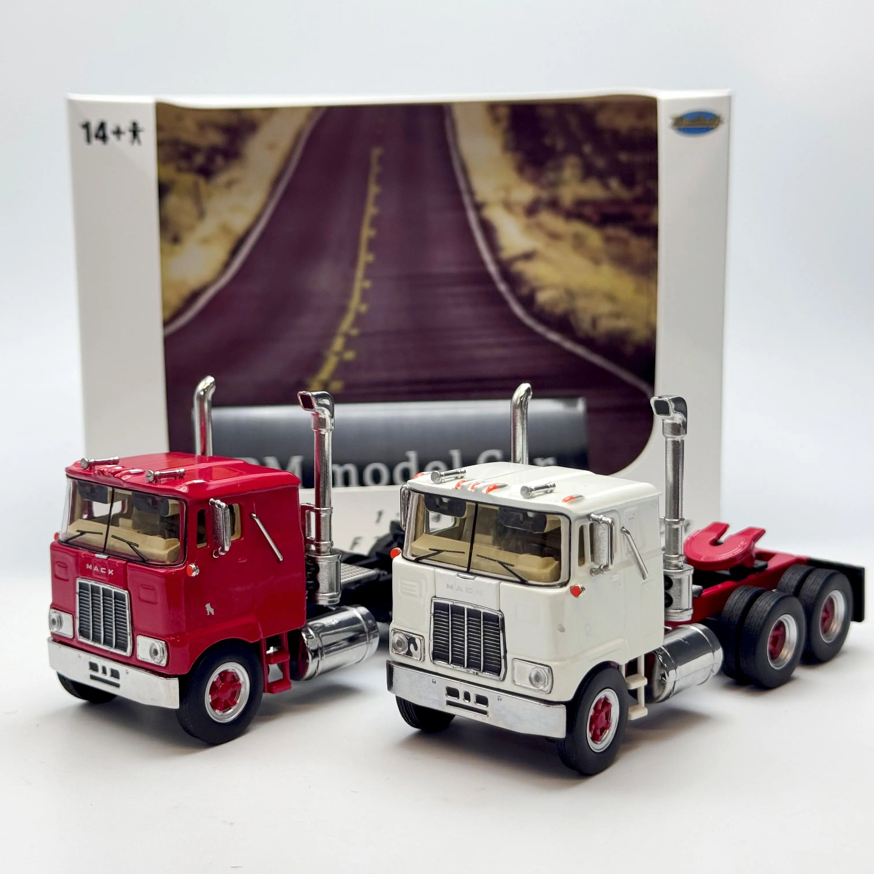 Mack F700 1:64 1962 Camión con Remolque, Nuevo Color, Modelo de Aleación Fundida a Presión, Coleccionable