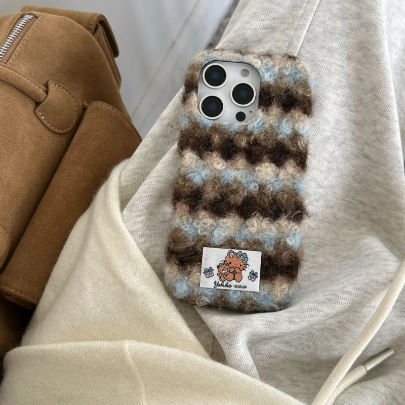 

Simple Blue and Brown Striped Plush Phone Case for Apple17/16PROCartoon Anti-dropiPhone15Personality14