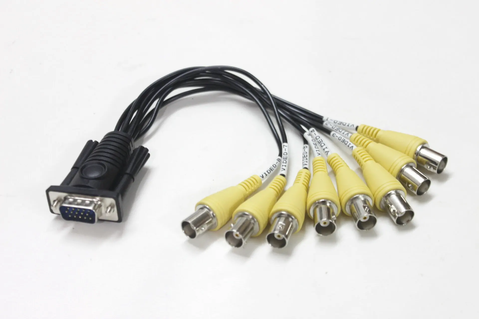 VGA D-Sub 3 Row 15Pin Male to 8 BNC Female Connector Video CCTV Cable Adapter