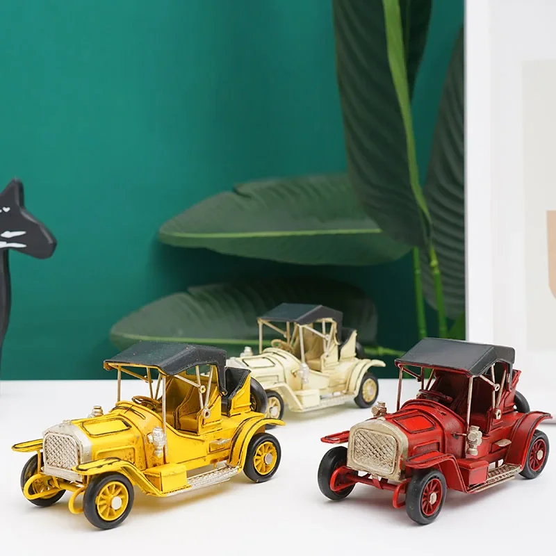 The Old Retro Miniature Model of Automobile Home Decoration Room Ornament Bar Restaurant Industrial Handicraft Antique Festival