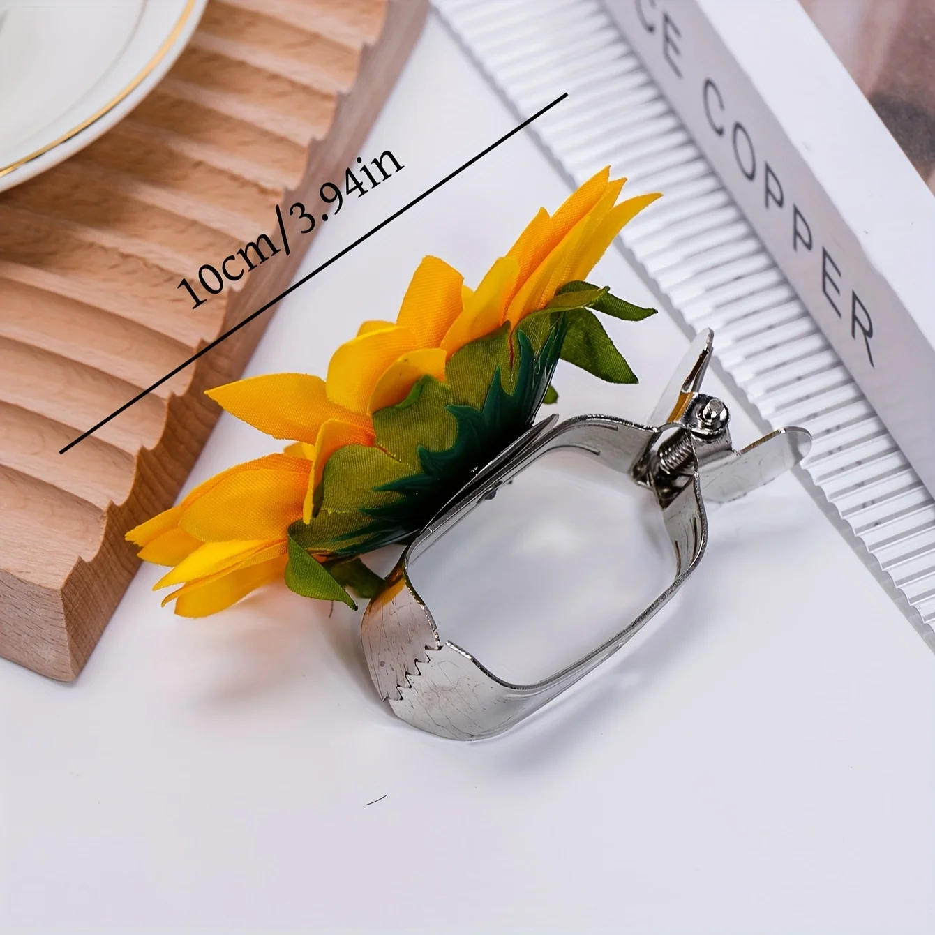 1pc Sunflower Decorative Curtain Tiebacks, Door Curtain Café Curtain Decorative Clips, Sheer Curtain Clips, Practical