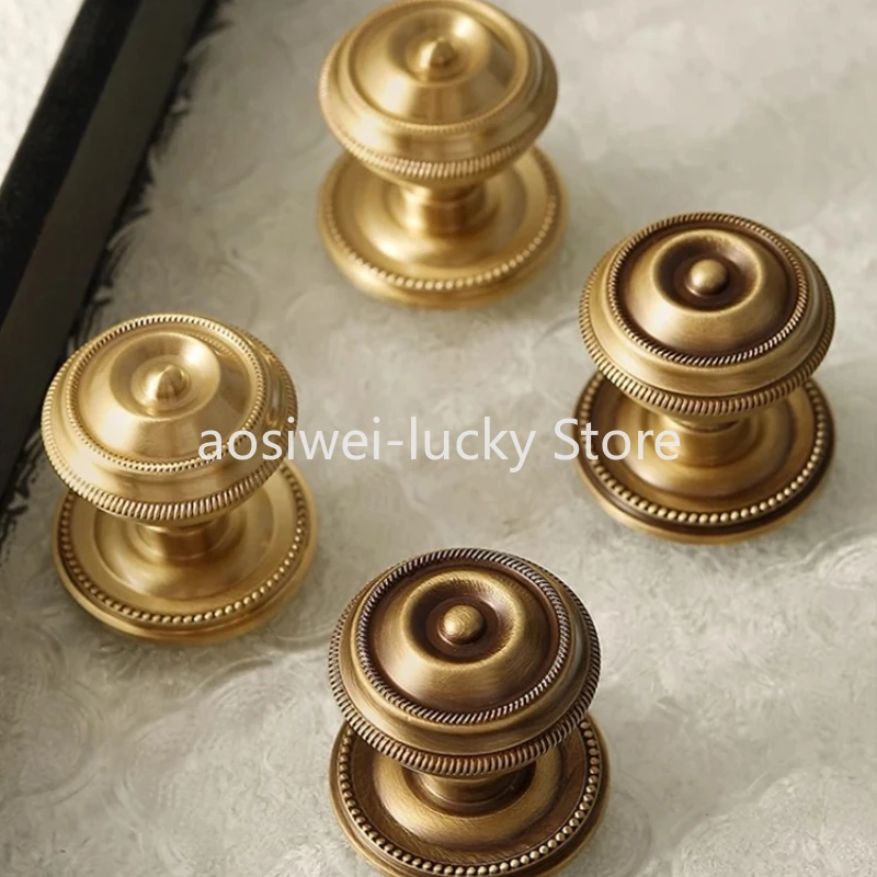 Gagang Padat Kuningan Amerika Retro, Lemari Modern Mewah Ringan Eropa, Gagang Tembaga Murni Lubang Tunggal untuk Laci Kabinet