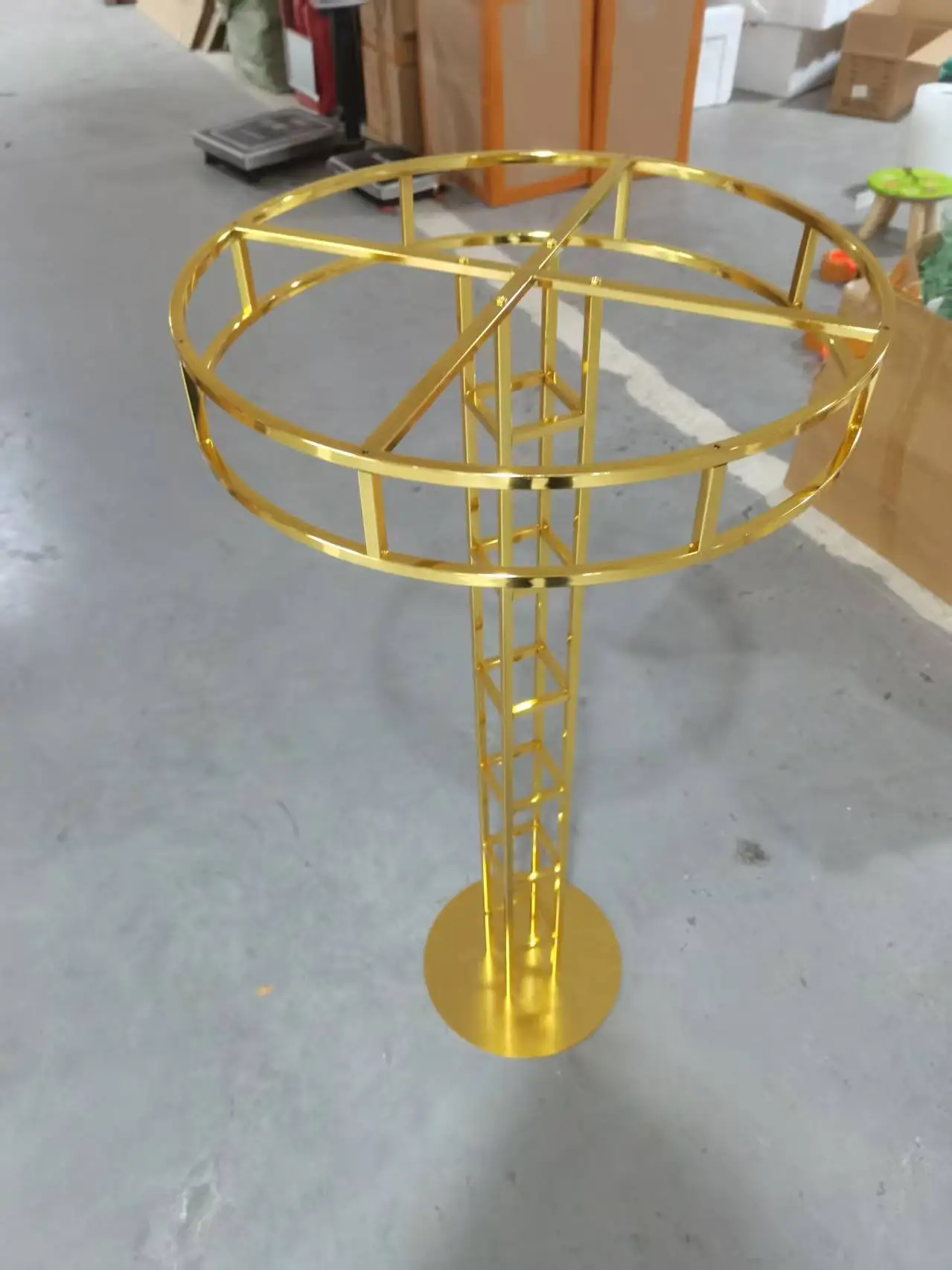 6pcs wholesale wedding stage electroplating gold flower stand 100cm wedding centerpieces decorative ornaments road lead