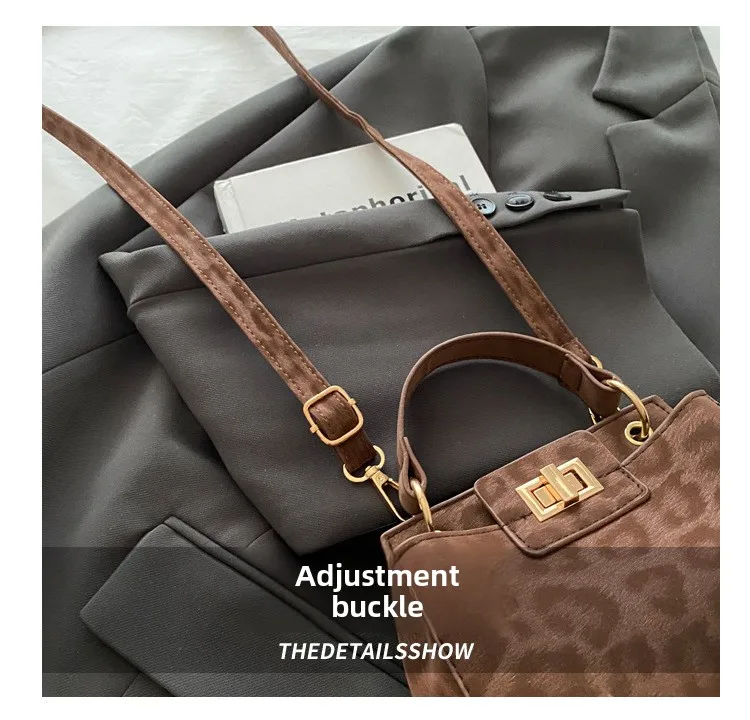 Schicke Bankett-Umhängetasche mit Leopardenmuster, stilvolle Damen-Einkaufstasche, Retro-Schloss-Handtasche, Schulter- und Unterarmtasche für den täglichen Gebrauch von Frauen – Detail 5