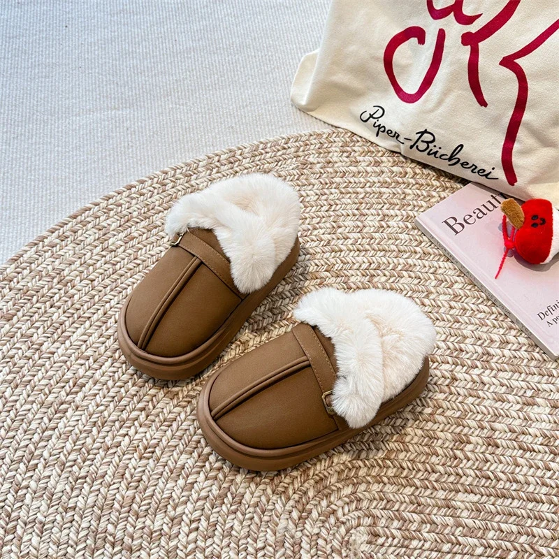 

Детская повседневная плюшевая обувь для девочек, зима 2024, новая мода в корейском стиле, нескользящие универсальные теплые зимние ботинки на мягкой подошве