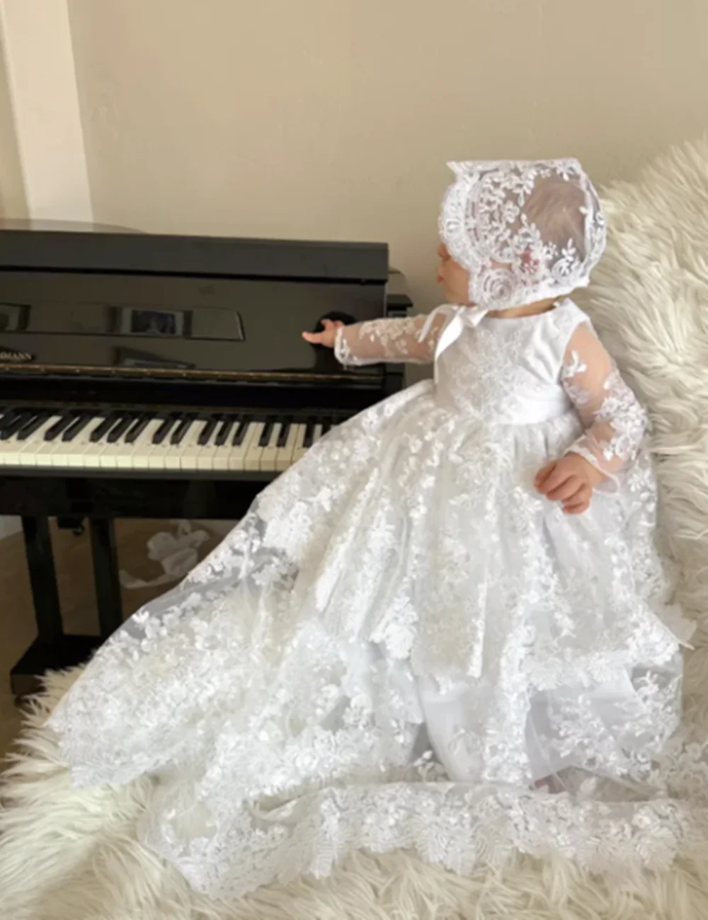 

Baby Girls Christening Gowns Dresses Newborn Baby Baptism Clothes Princess Lace 1st Year Birthday Dress