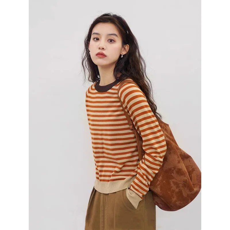 Fashionable and Versatile Contrasting Color Round Neck Long Sleeve Striped Sweater for Women in Spring and Autumn Elegant Top