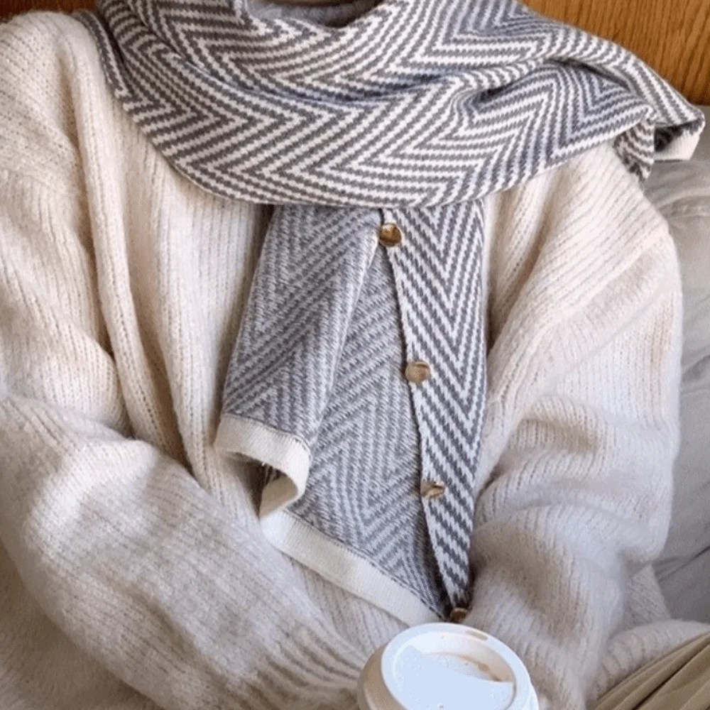 

Retro Striped Imitate Cashmere Scarf with Button Thickened Winter Cashmere Scarves Dual-Use Contrasting Color Long Shawl Student