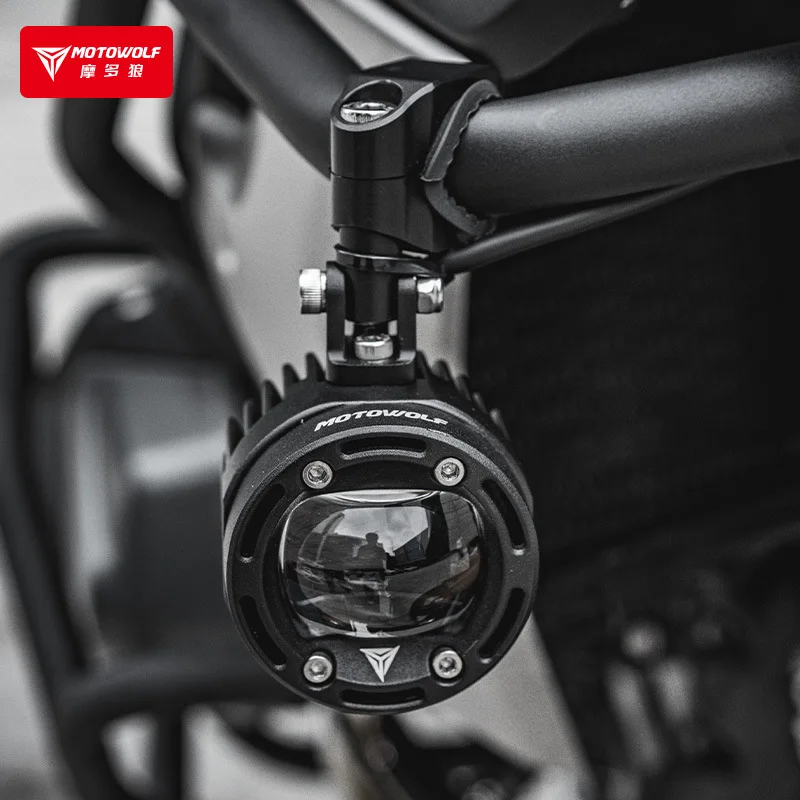 MOTOWOLF Motorcycle spotlights and paving light auxiliary modification LED flashing light motorcycle accessories