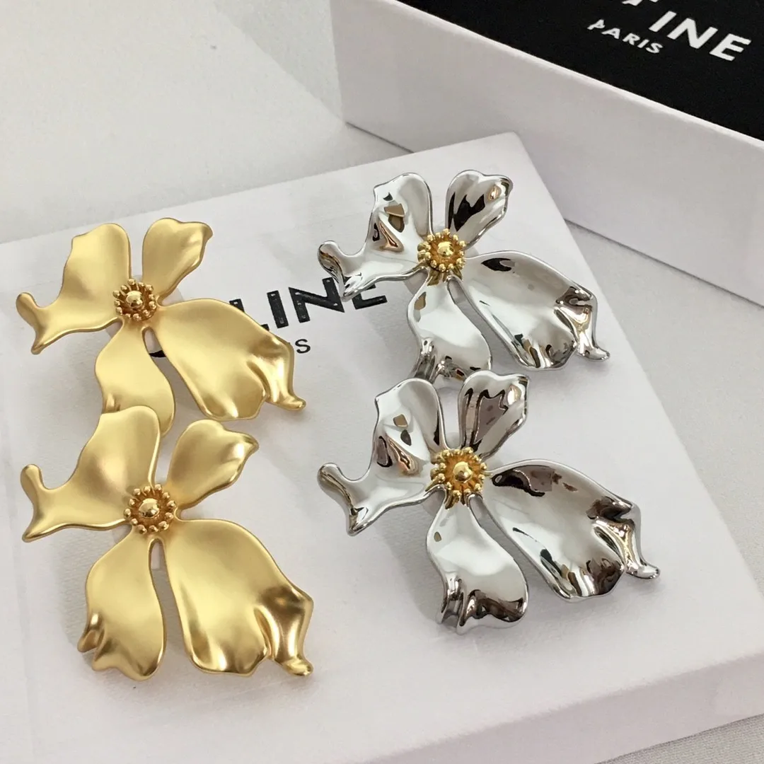 

New Flower Earrings European and American Exaggerated Retro Elegant and Personalized Ins Super Fairy Petal Earrings for Women