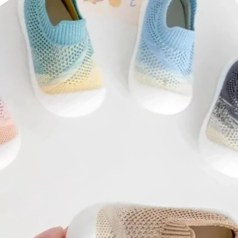 

Новая простая персонализированная детская обувь градиентного цвета, нескользящая изоляционная детская обувь для младенцев и малышей