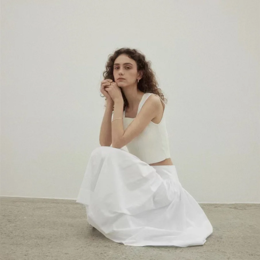 Slim Fit couleur Pure col carré tricoté gilet été 2025 coréen décontracté Sle femmes Faion mince matériel modèle