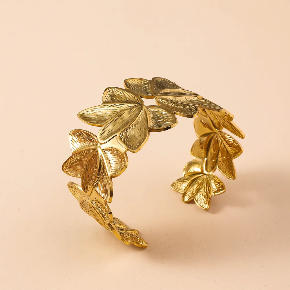 Bransoletka mankietowa ze stali nierdzewnej dla kobiet, metalowa kreatywna bransoletka w kształcie płatków w kolorze złotym, codzienne akcesoria jubilerskie na prezent