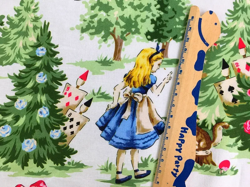 Cartoon Crema Blu Lingge Alice Garden morbido tessuto di cotone Patchwork Tessuto tessile Abbigliamento per la casa Panno fai da te Cucire abiti
