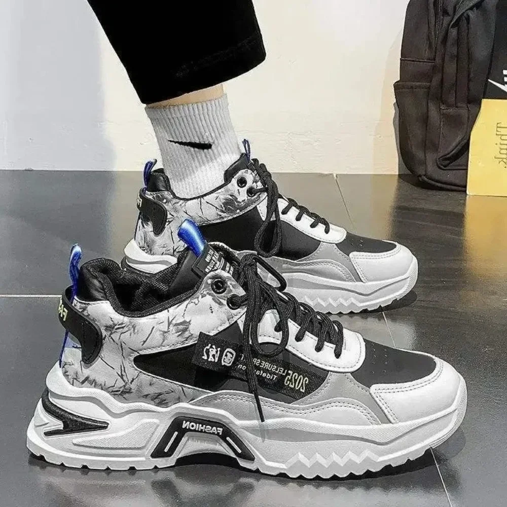 

Breathable Anti Odor Men Casual Shoes Spring Autumn Soft Sole Versatile Youth Fashion Dad Sports Shoes