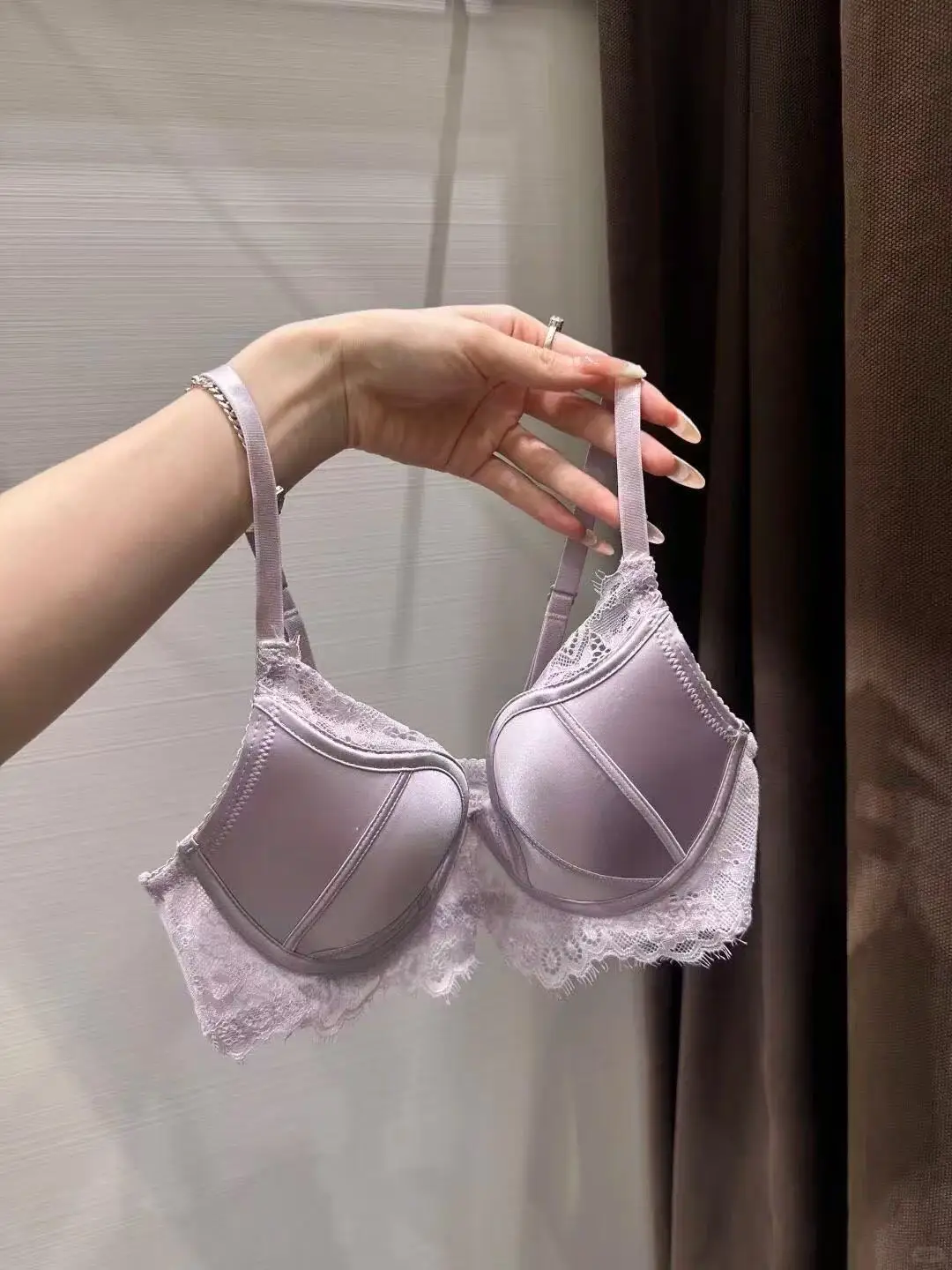 KUCLUT Style Underwire Bra Set sexy Satin Lace Lingerie with Side Support Lift, Anti-Sagging Corset Inspired Women's Sexy
