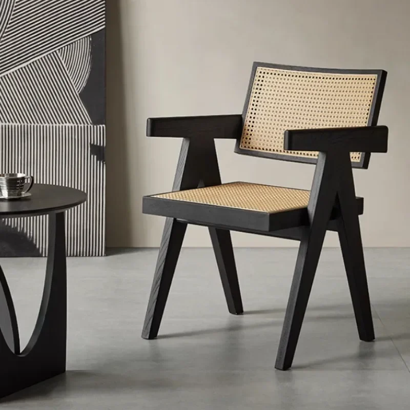 كرسي طعام من الخشب الصلب من Wabi Sansan مع مسند للذراعين من خشب الرماد الأسود المنزلي #3