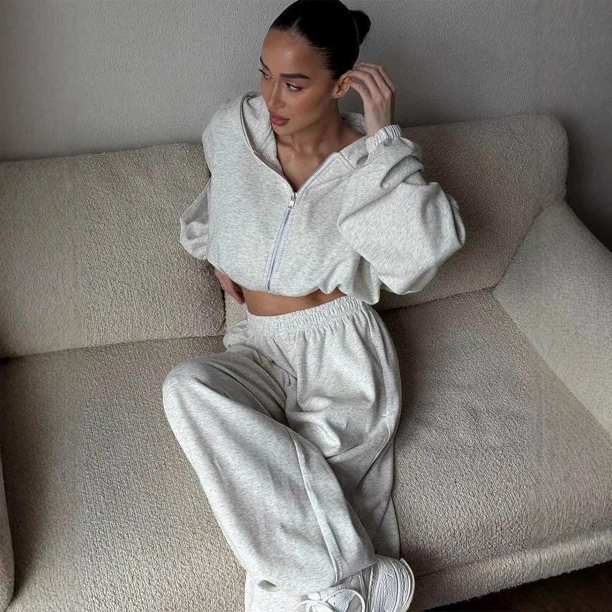 

Women's Hooded Zipper Top And Long Pants Set Casual Style Autumn Collection Long Sleeve Three-Piece Suit Comfortable Leisure ...