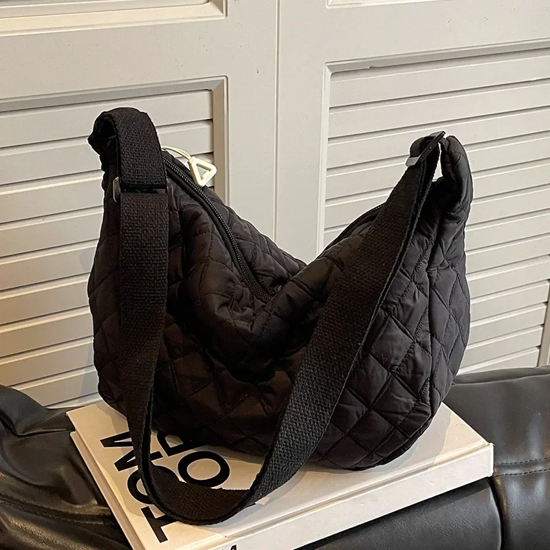 

Women's Grid Dumpling Crossbody Shoulder Bag - 2025 Spring Ins Fashion Casual Daily Use Purse