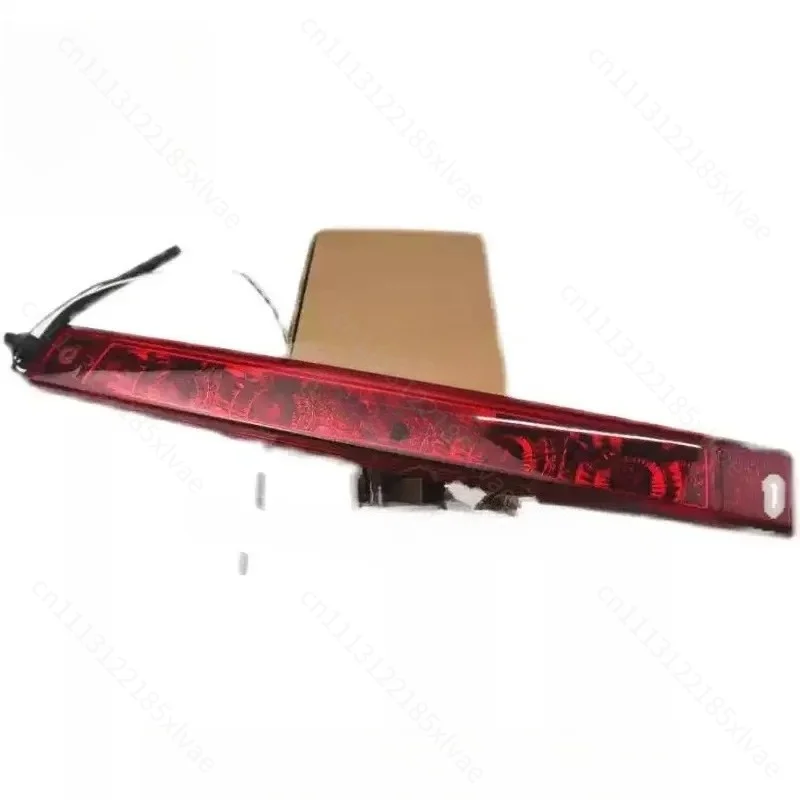 High Mount Stop Light Assembly Rear Roof Third Brake Light Rear Stop Lamp Replacement Car Auto Tail Light Accessory