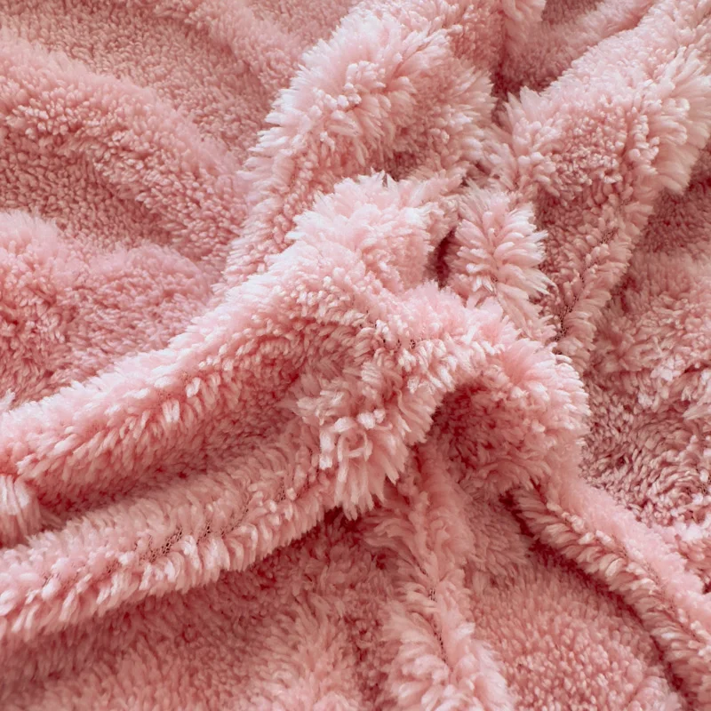غطاء لحاف مخملي من التافي الجديد لعام 2025 غطاء لحاف مخملي للحليب سميك ودافئ لفصل الخريف والشتاء فراش وردي صديق للبشرة #5