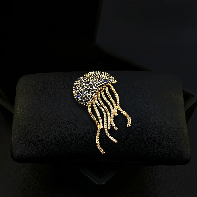 1915 Blue Jellyfish Brooch Exquisite High-End Corsage Luxury Niche Design Pin Clothes Accessories Women's Suit Neckline Jewelry