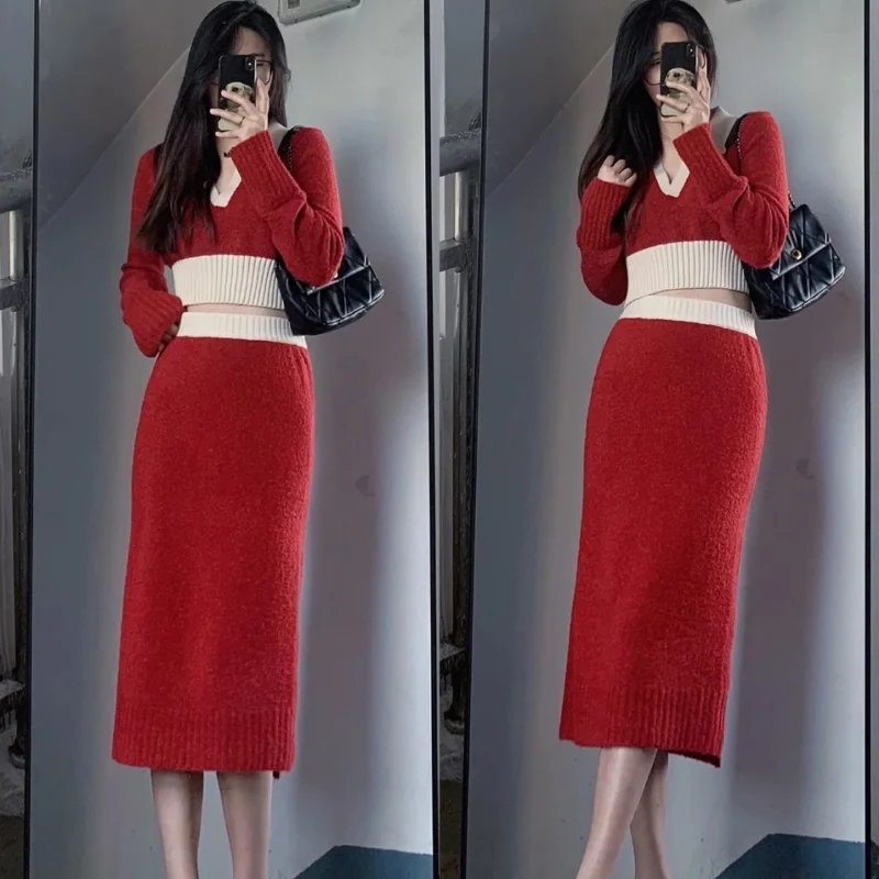 

Lazy Style Knitted Suit For Women's Spring and Autumn New Fashion Retro V-neck Pullover Sweater High Waisted Skirt Two-piece Set