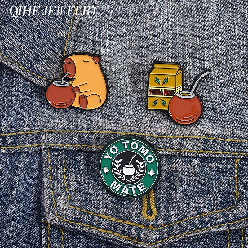 Cartoon Cute Capybara Drinking Yerba Mate Enamel Pins Custom YO TOMO MATE Roubd Brooches Lapel Badge Jewelry Gifts for Friends