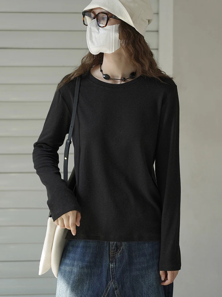 เสื้อยืด FANAN ทรงมินิมอลเรียบง่ายสำหรับผู้หญิง คอกลม แขนยาว สไตล์เกาหลี ทรงหลวมสบายๆ เสื้อผู้หญิง ฤดูใบไม้ร่วงใหม่ 2025