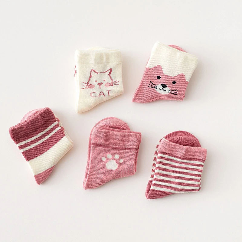 5 paia/set calzini della neonata del fumetto calzini del tubo medio del bambino della stampa a righe del gatto sveglio autunno inverno calzini caldi dei bambini del cotone