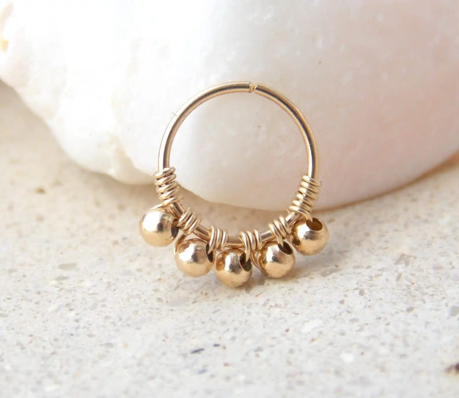 Piercing de Nariz de Oro Laminado de 14K con Cuentas, Aro de Nariz Hecho a Mano, Joyería Exquisita para la Nariz, Colgante de Nariz, Joyería de Piercing para Mujer