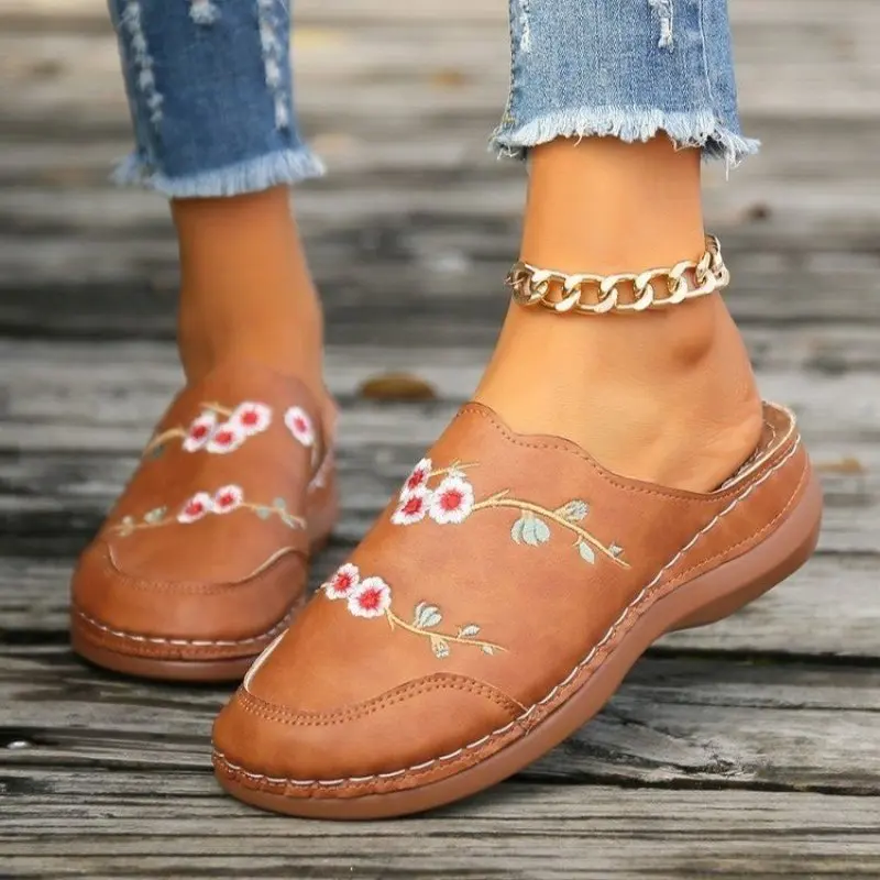 

Baotou Women Slippers comfoLadies Sandals Summer Fashion Stitching Breathable Slippers for Women Flowers Leaves Platform Sandals