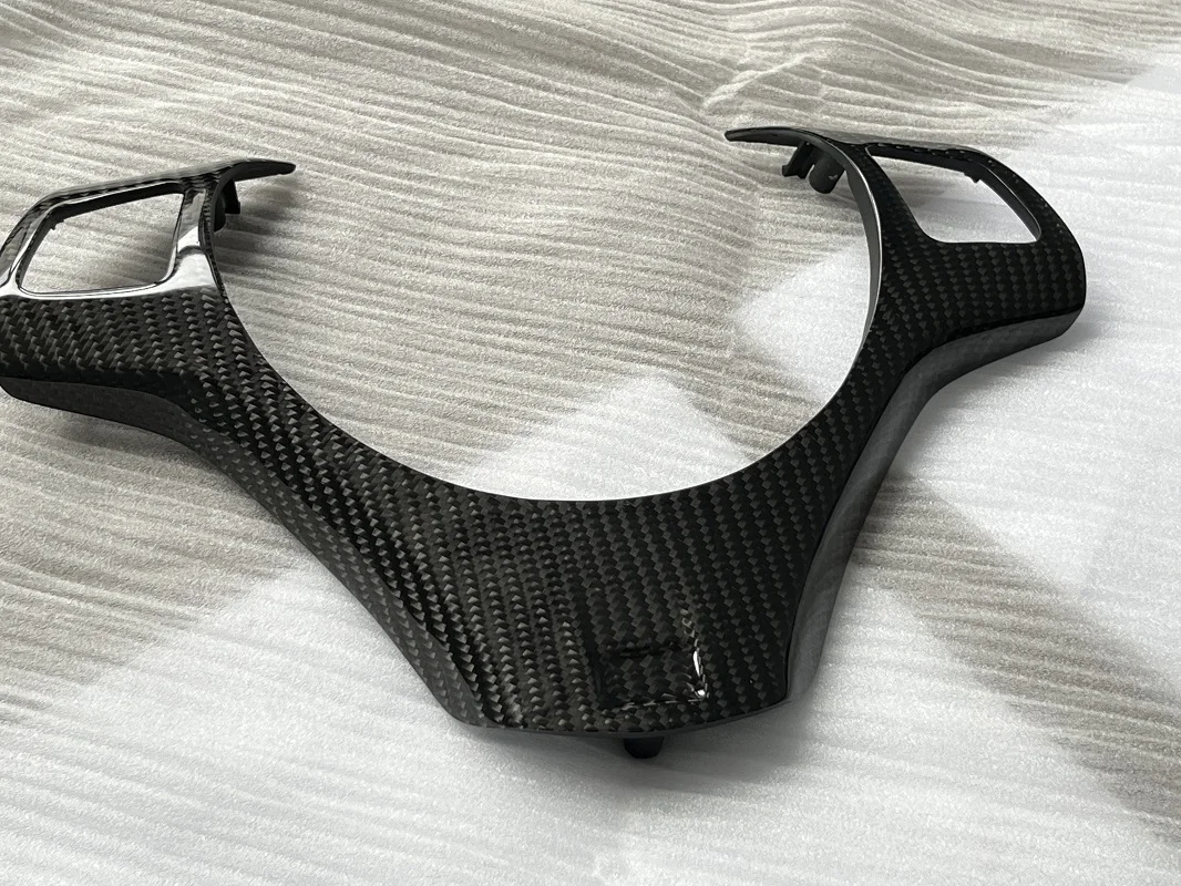 Suitable for BMW e90 e92 e93 M3 Carbon Fiber Steering Wheel Replacement Upgrade Modification