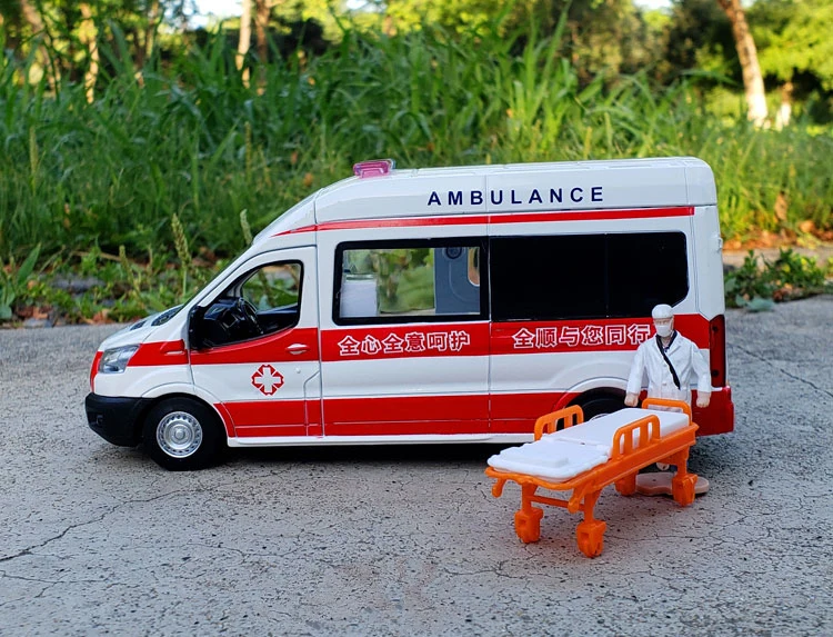 1:34 FORD Transit Alloy Ambulance Vehicles Car Model Diecast Metal Toy Broadcast Car Model Simulation Sound and Light Kids Gifts